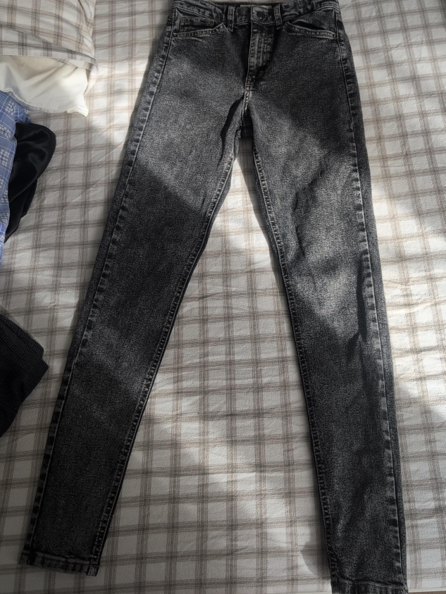 Topshop Jeans- Size 28 thumbnail