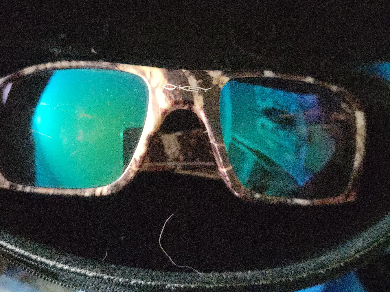 Oakley Sunglasses thumbnail