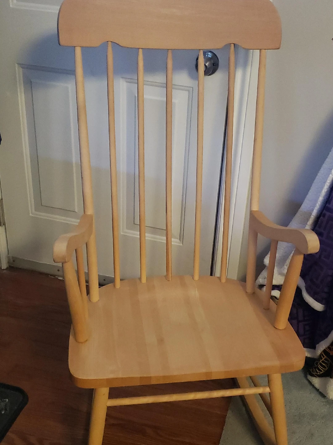 Wooden Rocking Chair 🥕 thumbnail