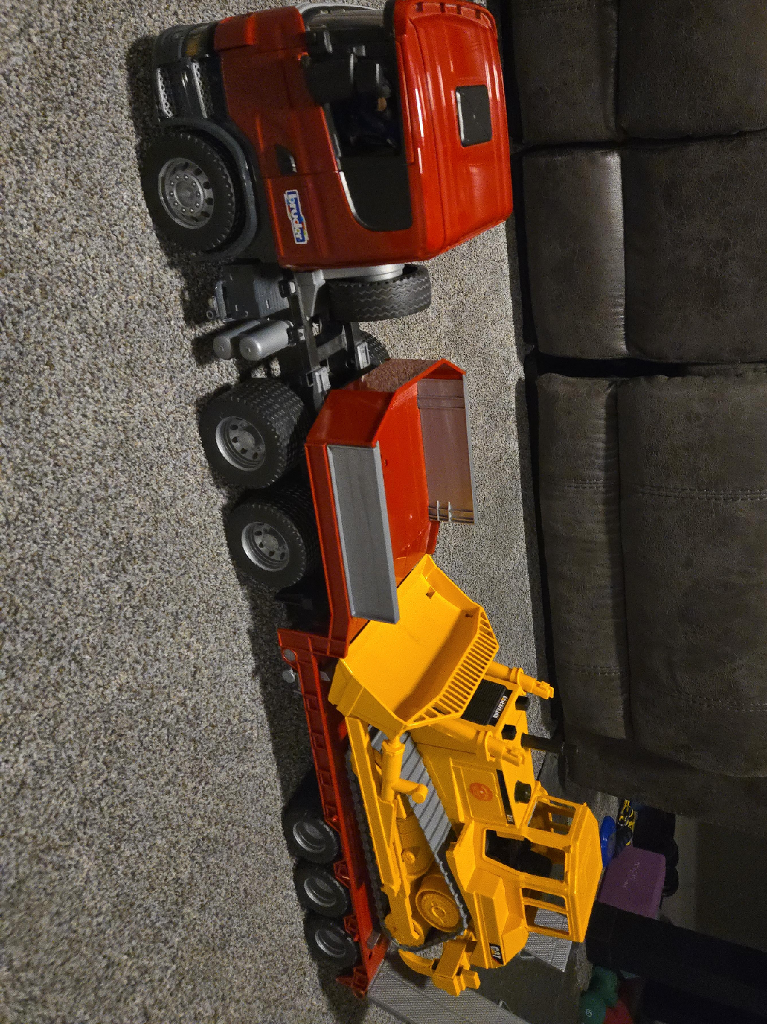 Bruder Scania R-Series Low Loader with CAT Bulldozer thumbnail