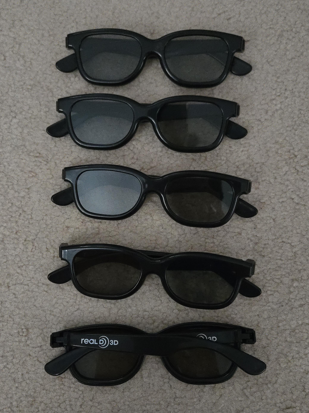 RealD 3D Glasses (Set of 5) thumbnail