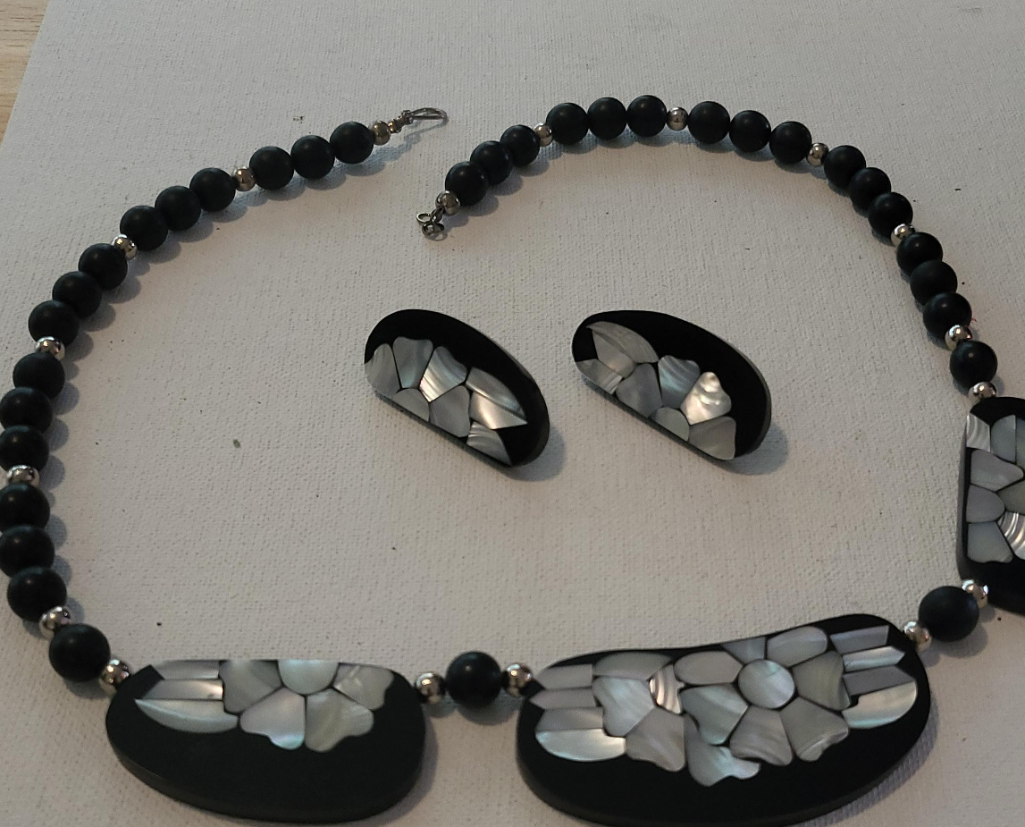 Necklace and Earrings Set - Black with Mother of Pearl thumbnail