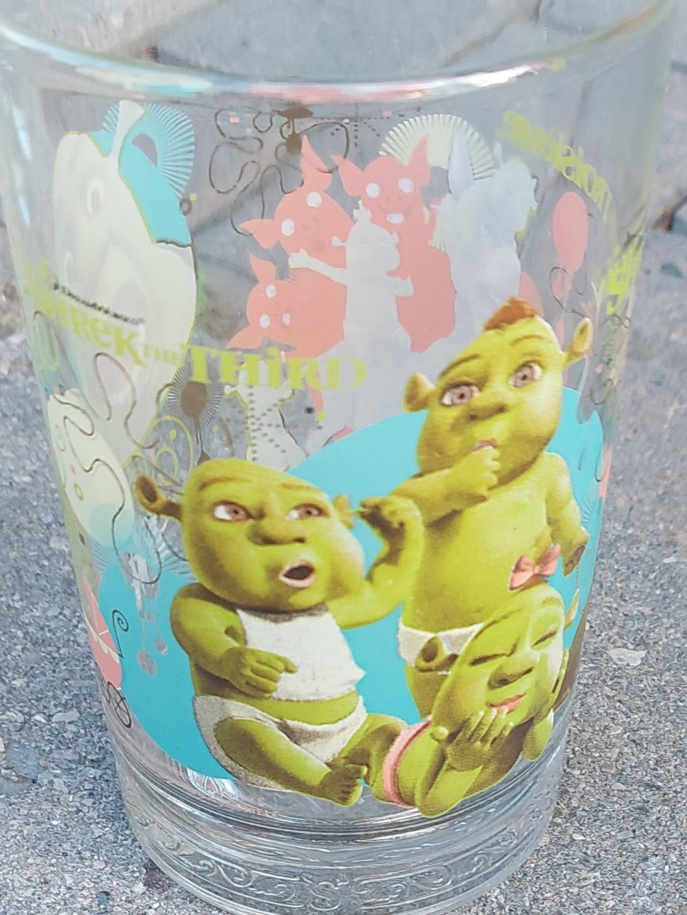 Shrek the Third Glass thumbnail