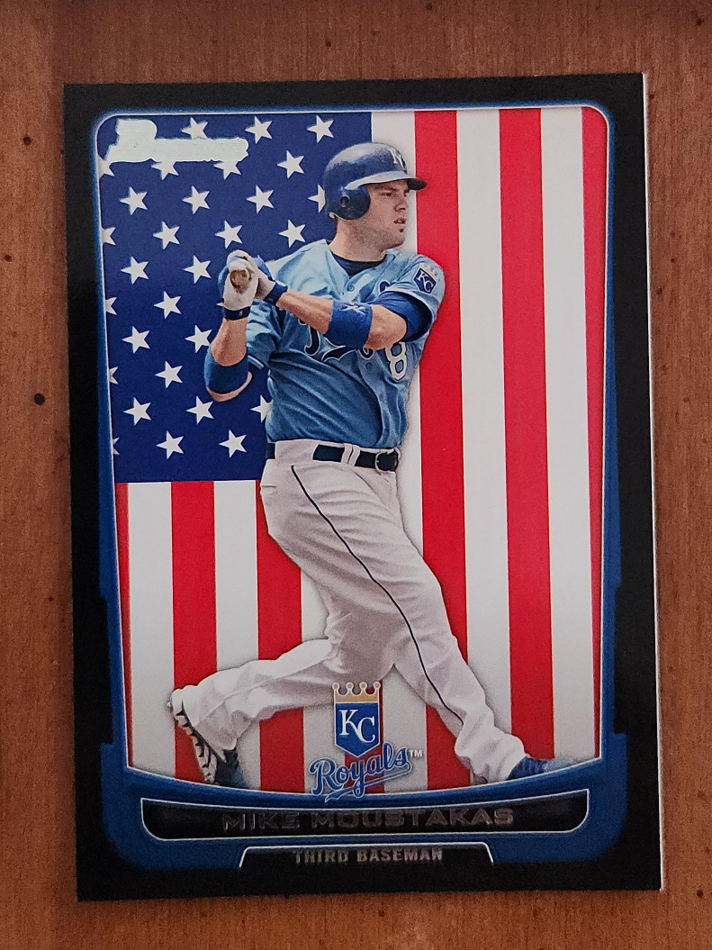 Mike Moustakas Baseball Card - Kansas City Royals thumbnail