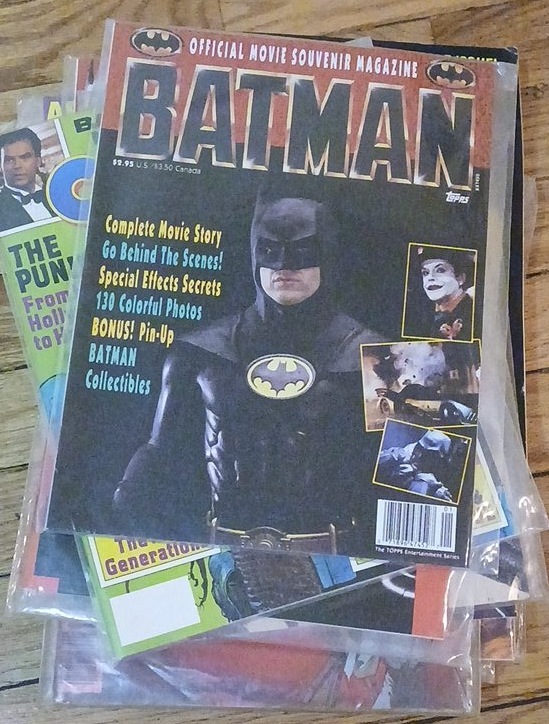 Batman Official Movie Souvenir Magazine thumbnail