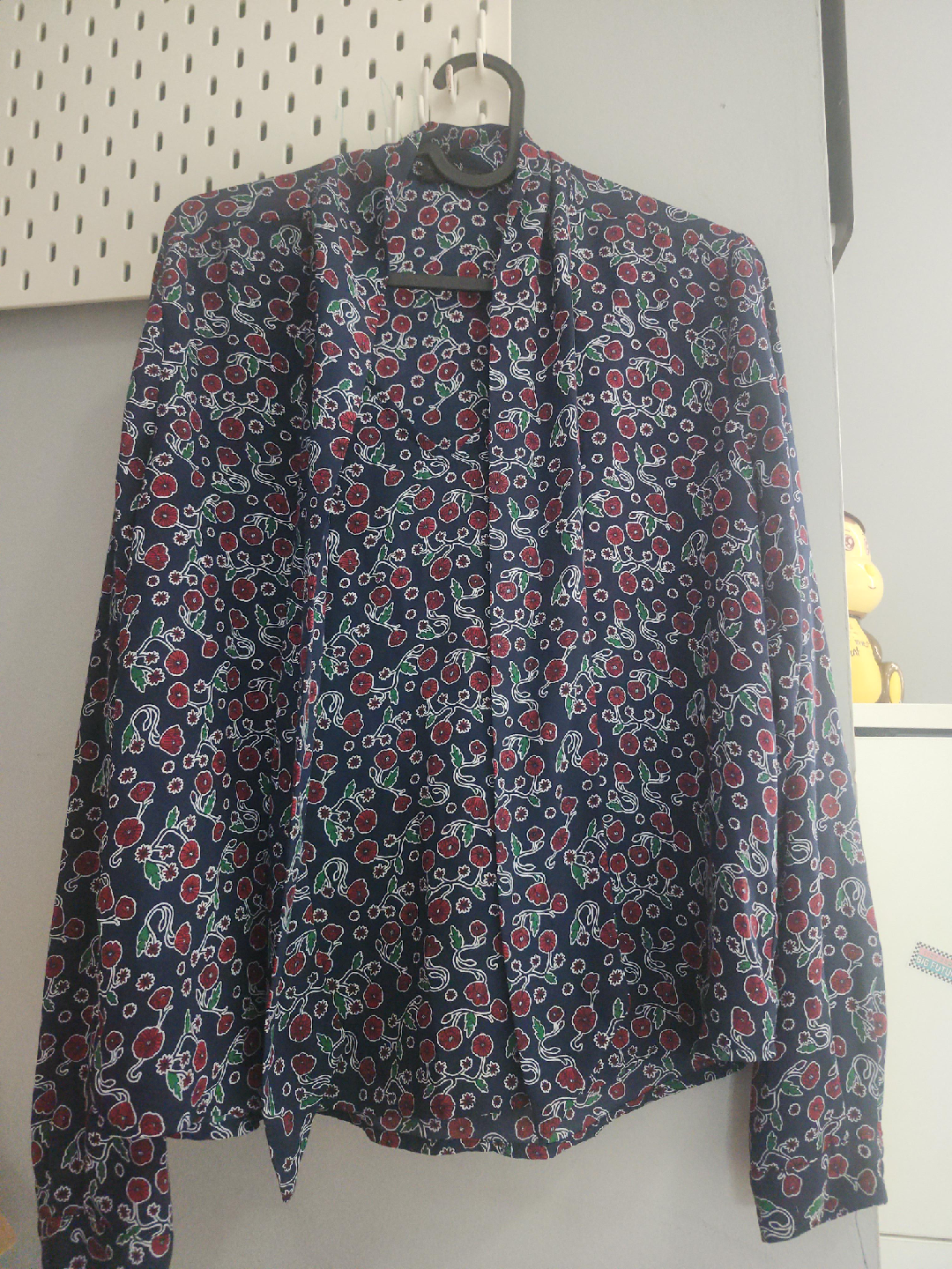 Floral Print Long Sleeve Blouse thumbnail