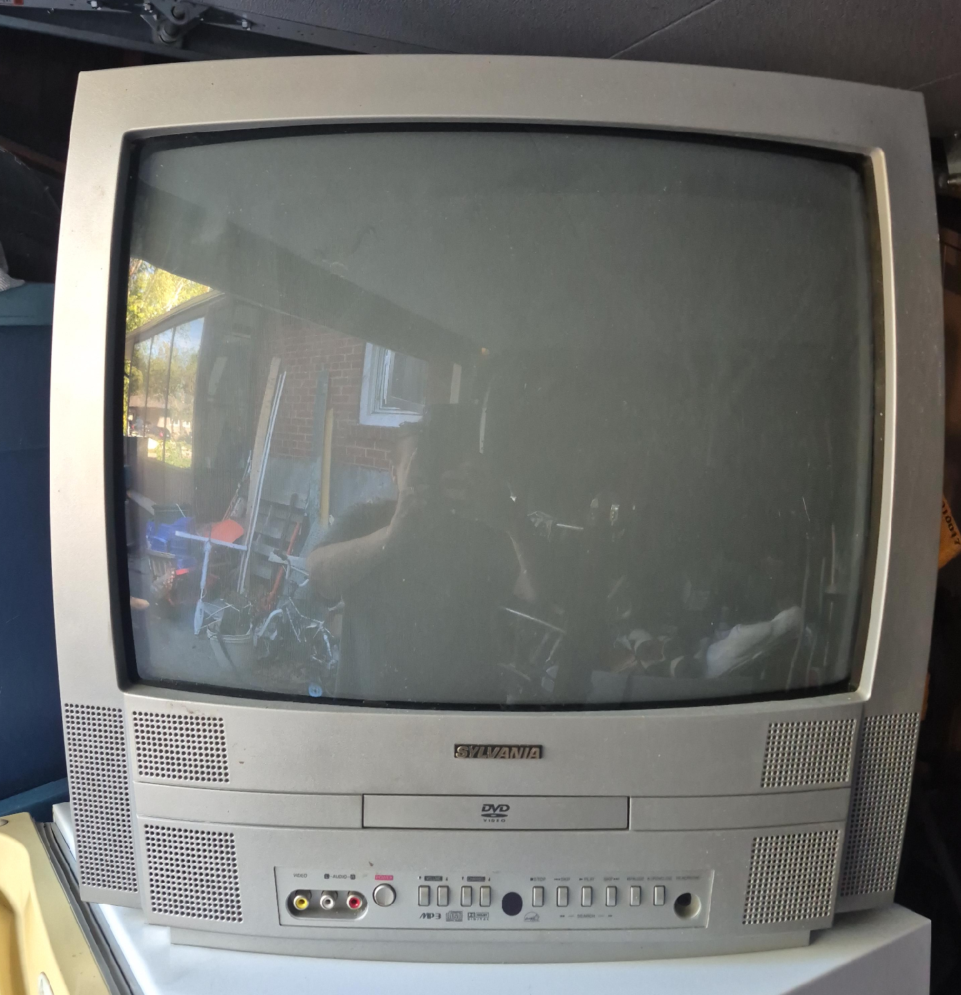 Sylvania CRT TV with DVD Player thumbnail