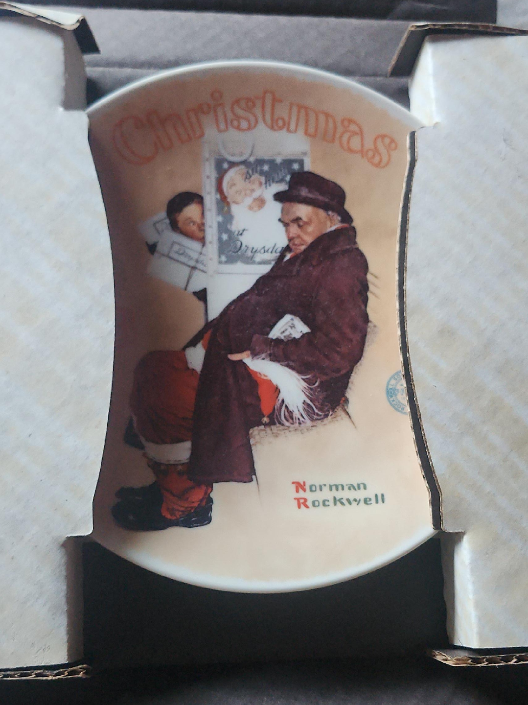 Norman Rockwell Christmas Plate thumbnail