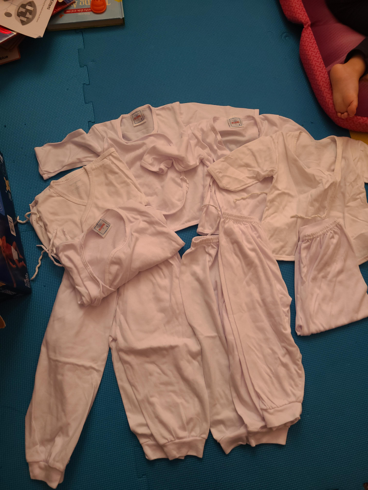 Baby Clothes Set, Size 6 5sets for $8 thumbnail