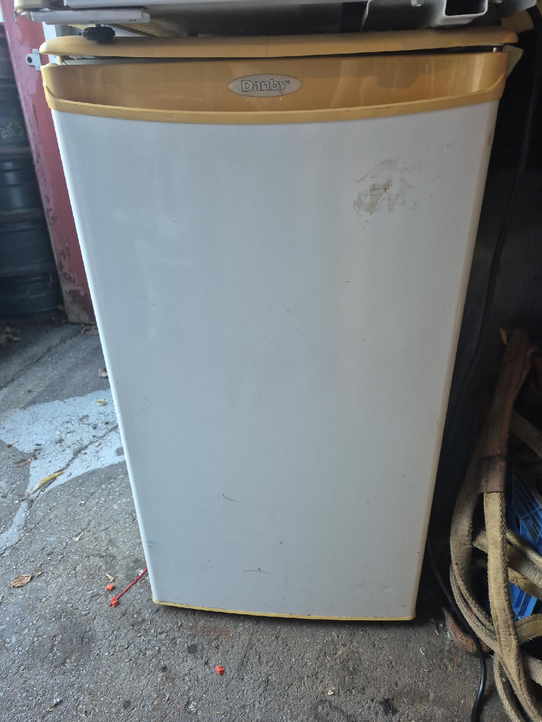 Danby Compact Refrigerator - White thumbnail