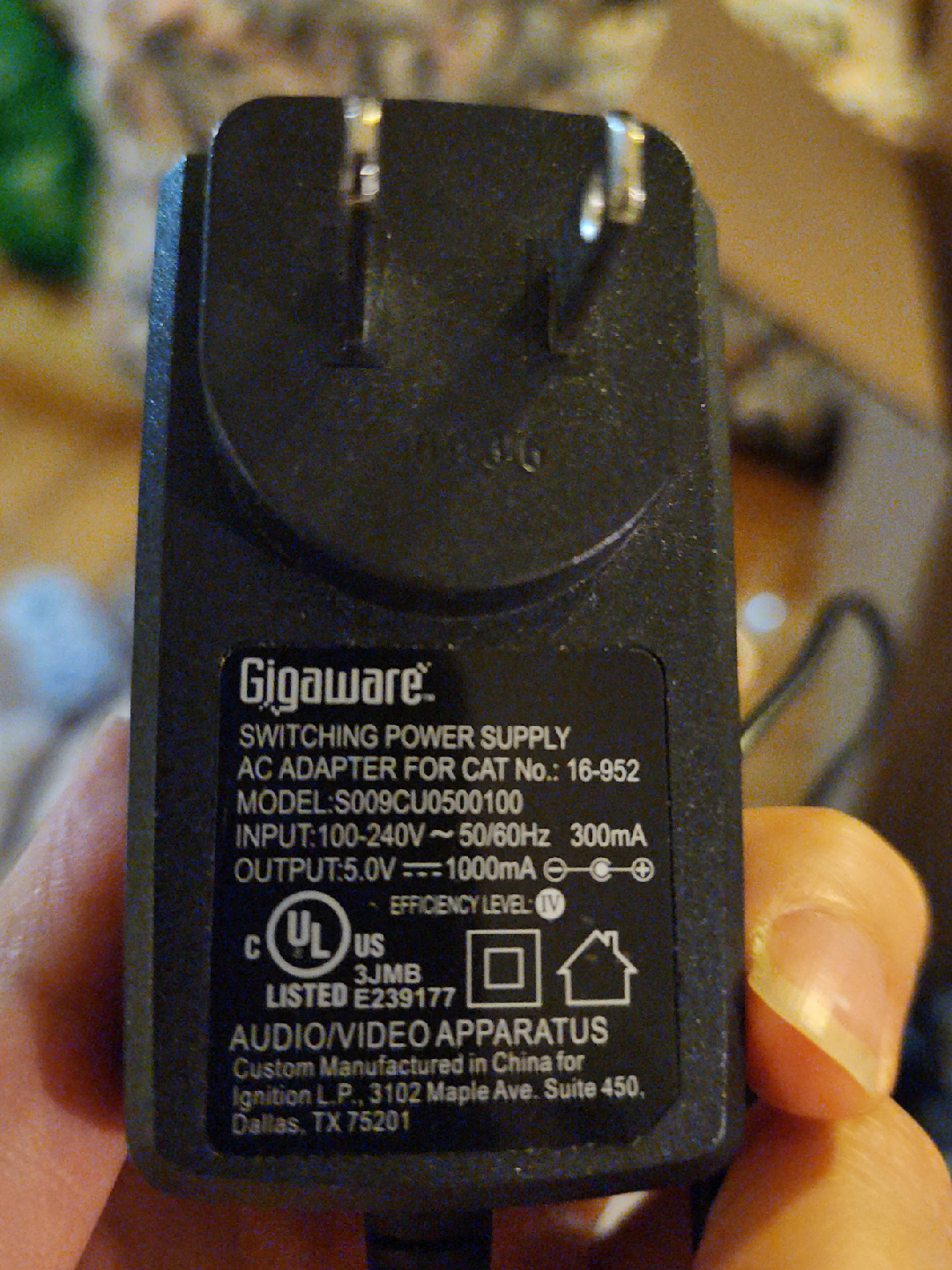 Gigaware AC Adapter Model S009CU0500100 thumbnail