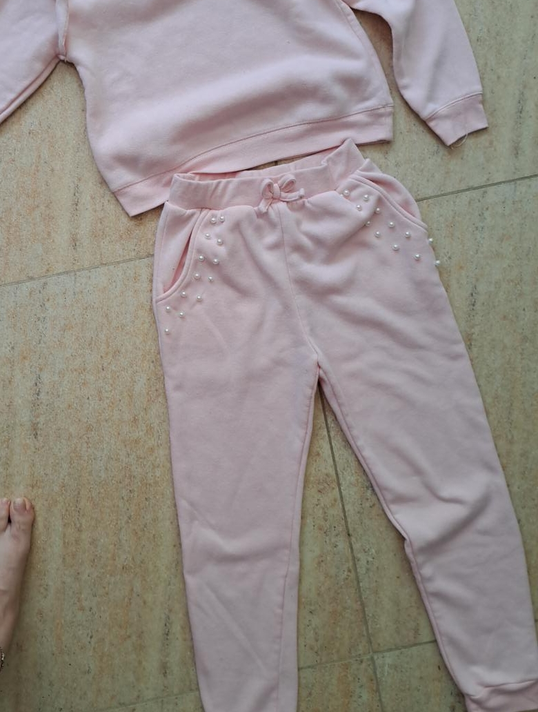 Pink Sweatshirt and Pants Set with Pearl Details thumbnail