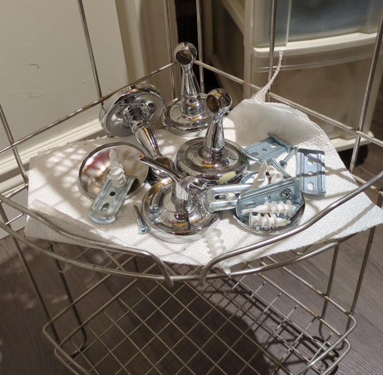 Chrome Bathroom Hooks (Set of 4) thumbnail
