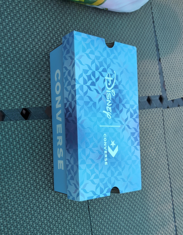 Converse x Disney Frozen Anna High-Top Shoes - Size 4