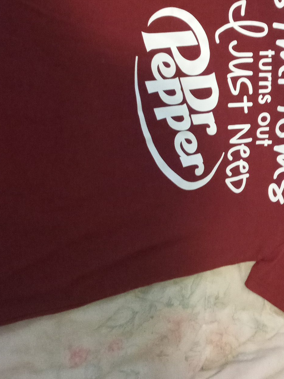 Dr. Pepper T-Shirt - Size Small thumbnail