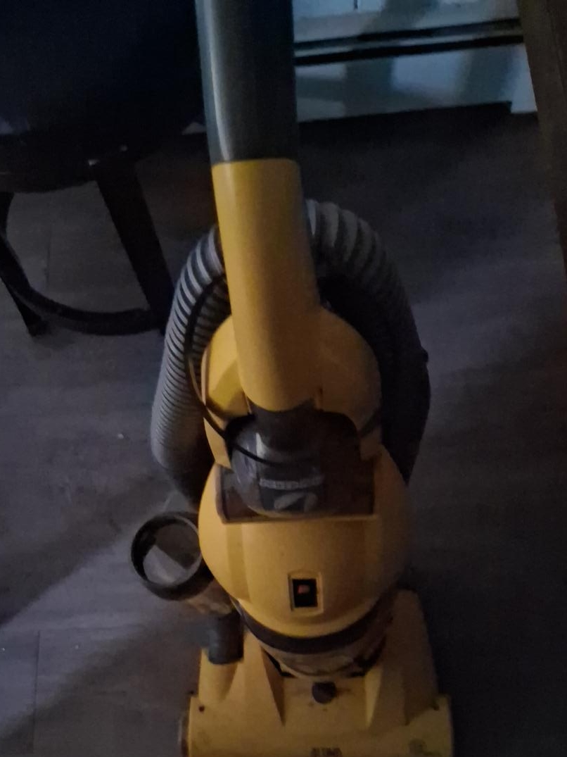 Yellow Hoover Vacuum Cleaner thumbnail