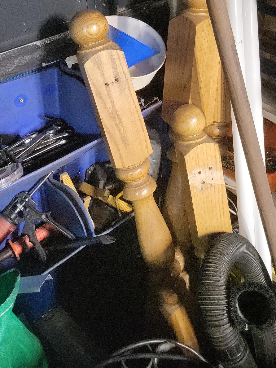 Wooden Spindle Legs thumbnail