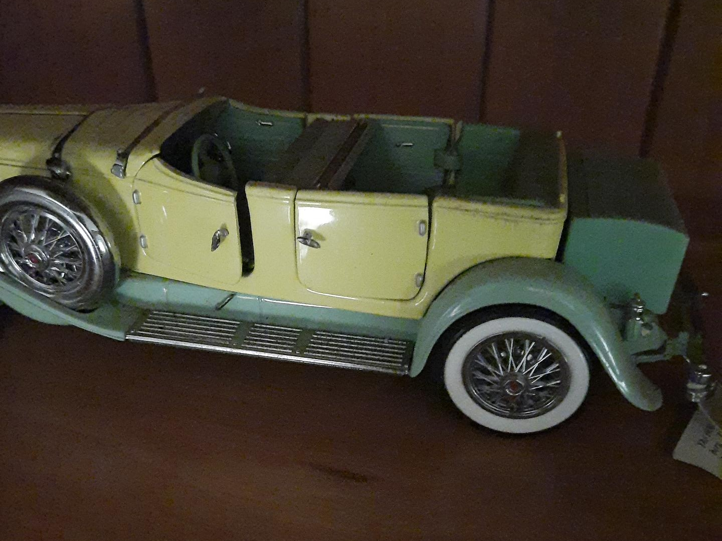 Vintage Yellow & Green Car Model thumbnail
