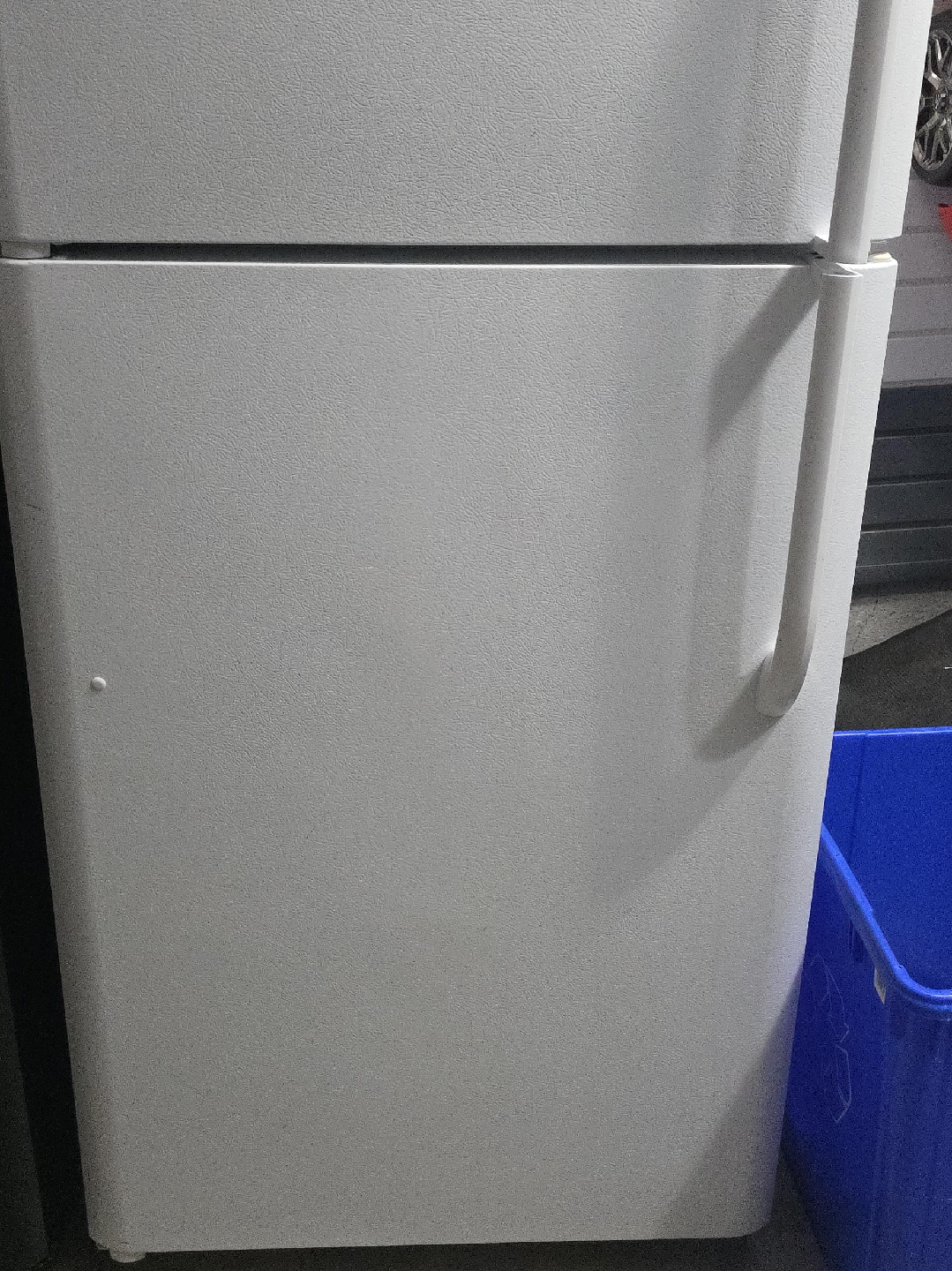 White Top-Freezer Refrigerator