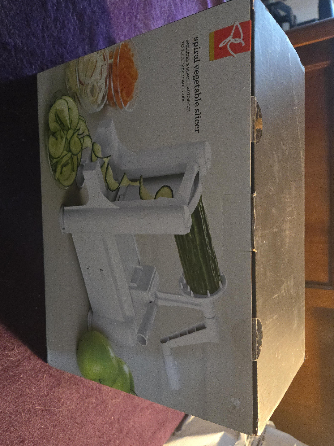 President's Choice Spiral Vegetable Slicer - New in Box! thumbnail
