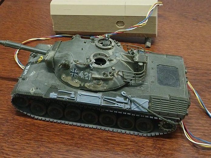 Vintage Model Tank thumbnail