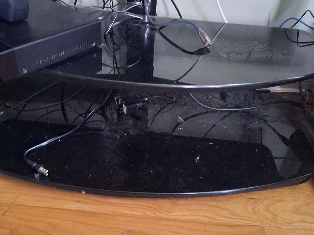 Black Glass TV Stand thumbnail