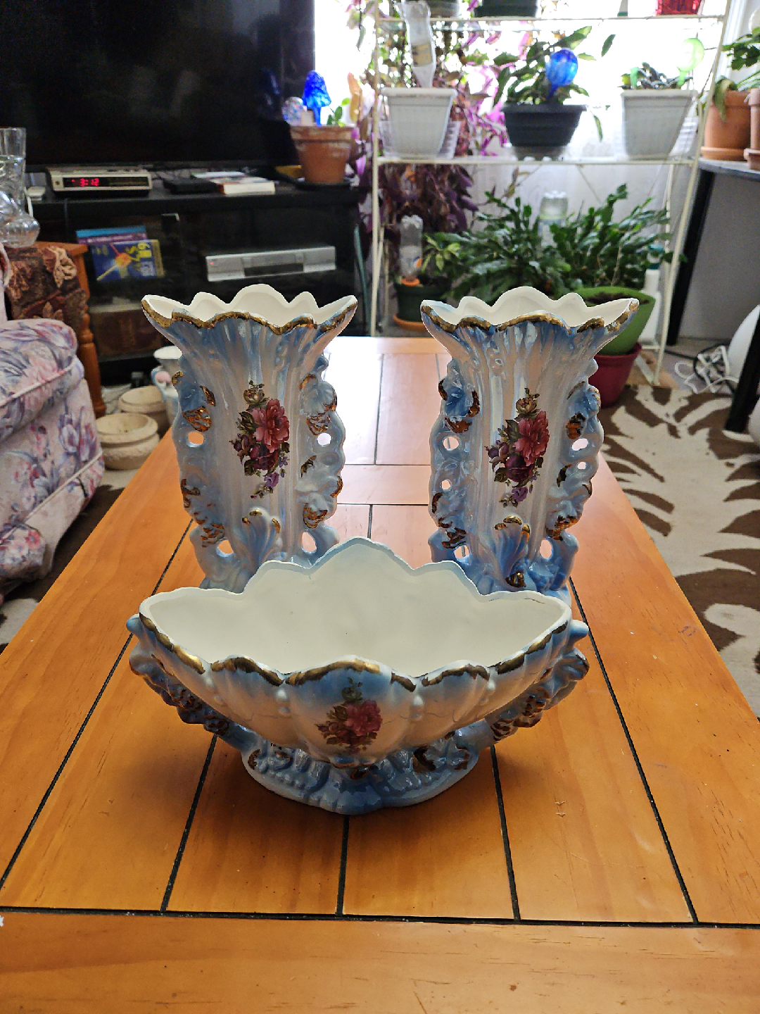 Vintage Floral Vase Set thumbnail