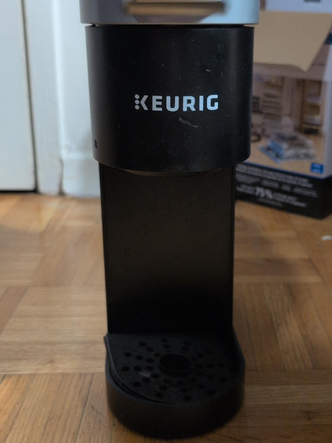 Keurig K-Supreme Single Serve Coffee Maker - Black (USED)