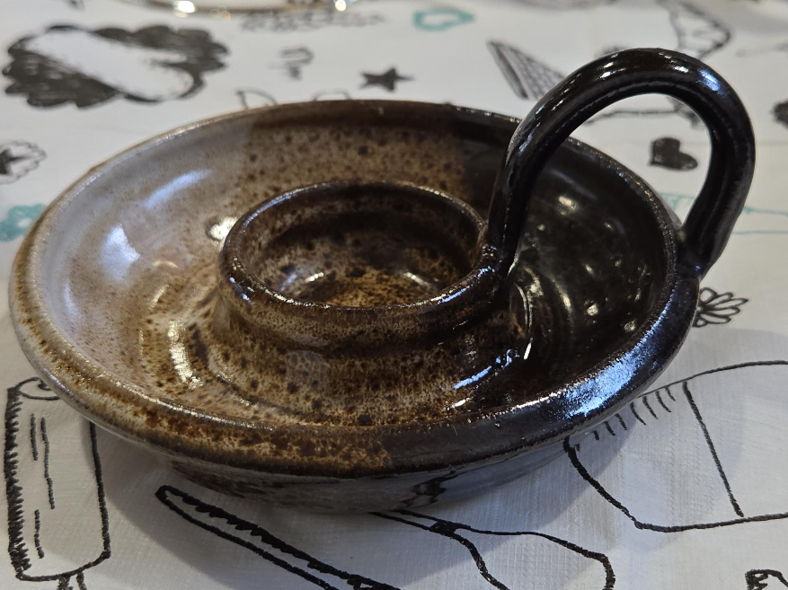 Ceramic Candle Holder with Handle thumbnail