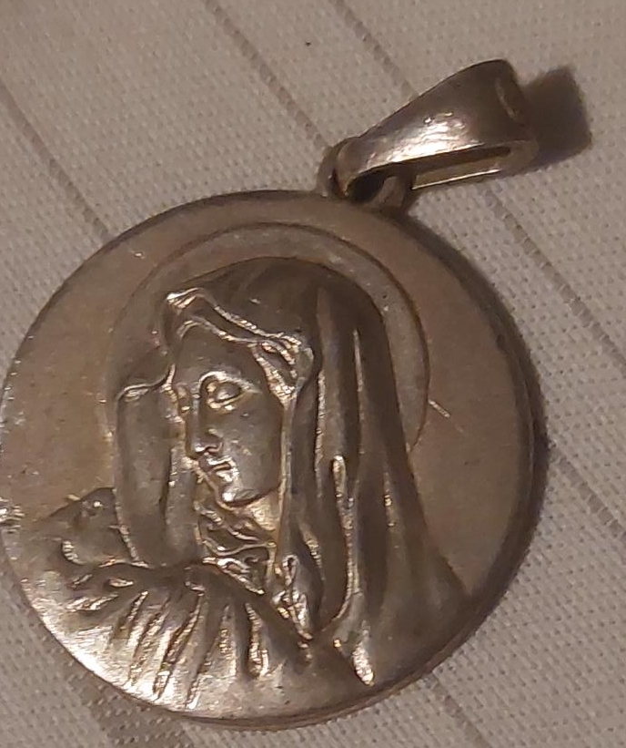 Virgin Mary Silver Pendant thumbnail