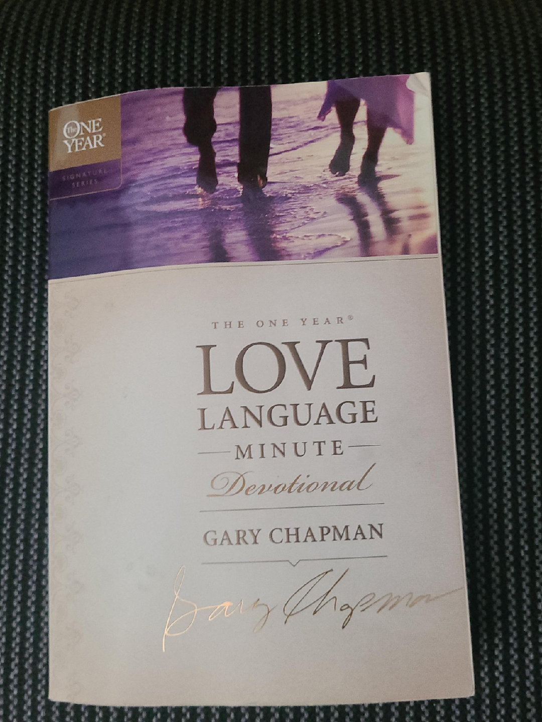 The One Year Love Language Minute Devotional by Gary Chapman thumbnail
