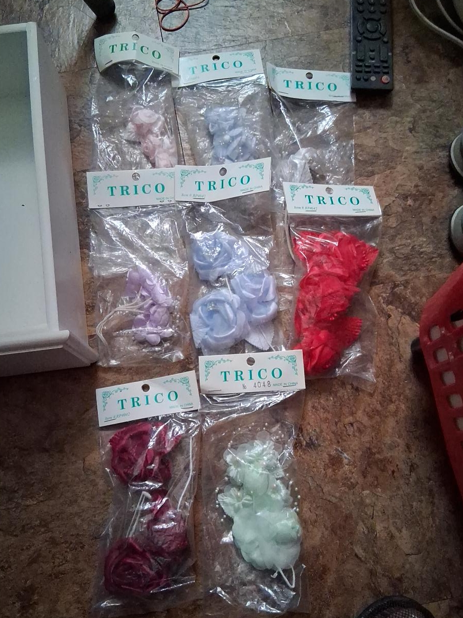 TRICO Fabric Flower Embellishments thumbnail