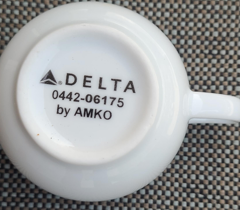 Delta by AMKO White Cup