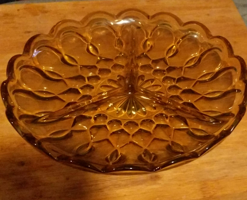 Amber Glass Divided Serving Dish image indicator(1)