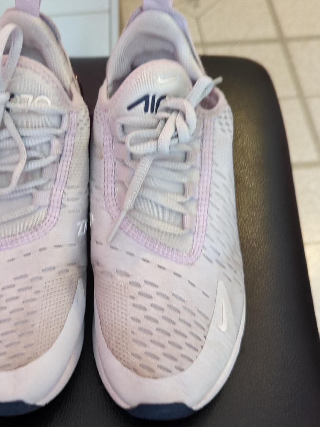 Nike Air Max 270 Youth Size 4Y thumbnail