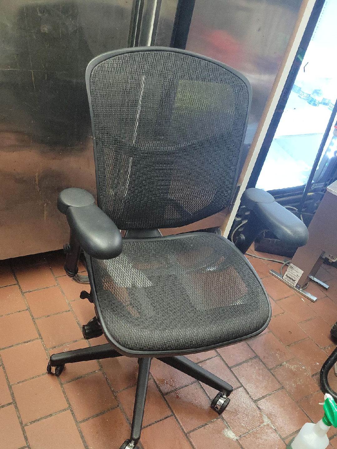 Black Mesh Office Chair thumbnail