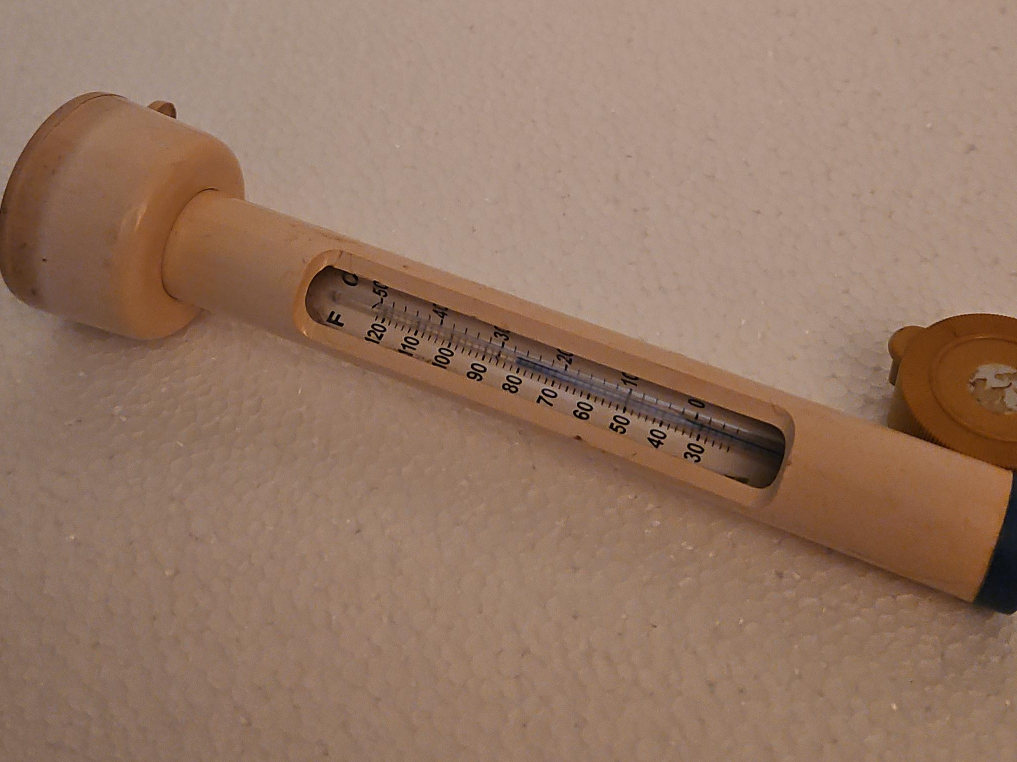 Vintage Floating Pool Thermometer thumbnail