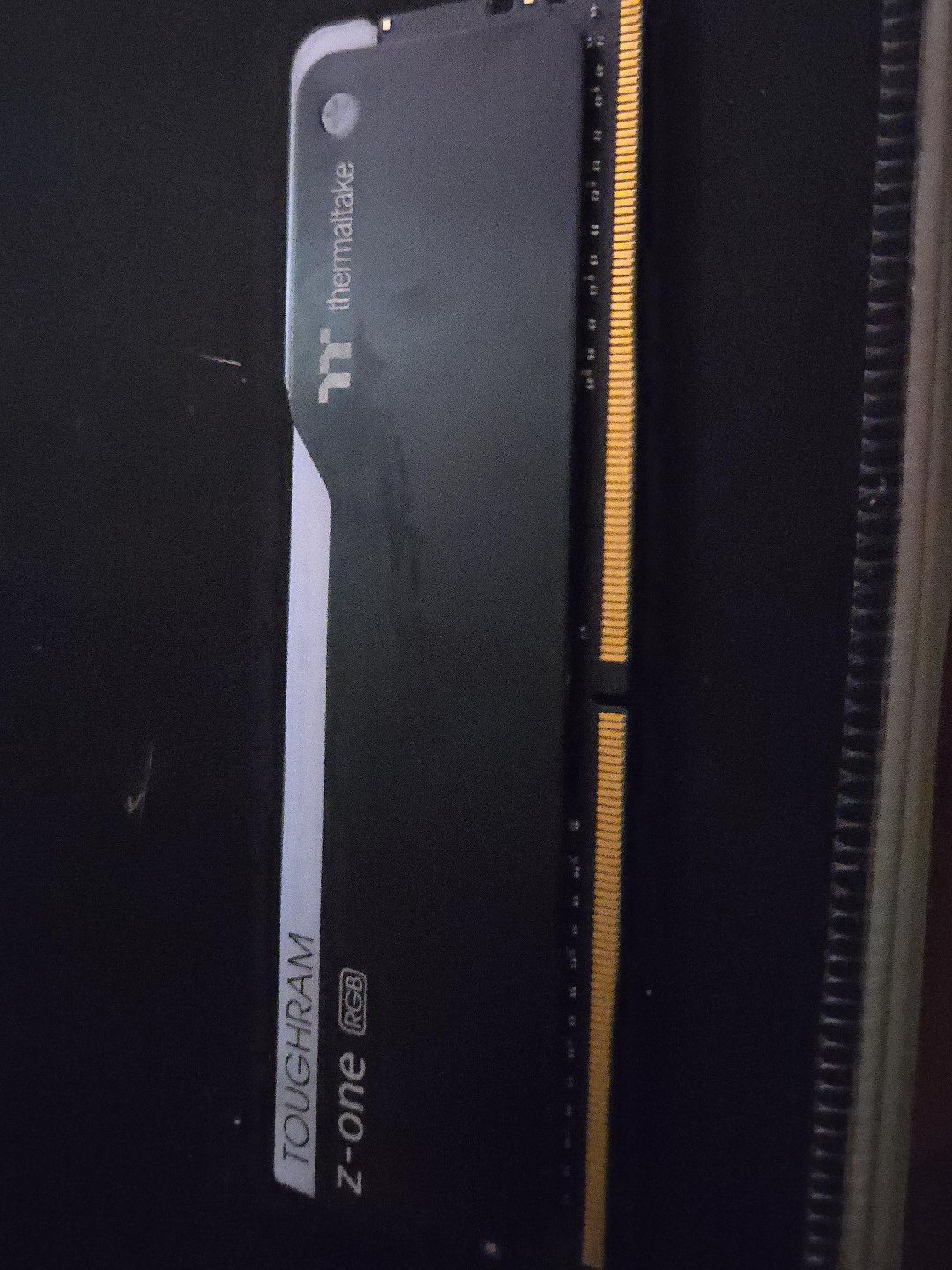 Thermaltake TOUGHRAM Z-ONE RGB DDR4 RAM thumbnail