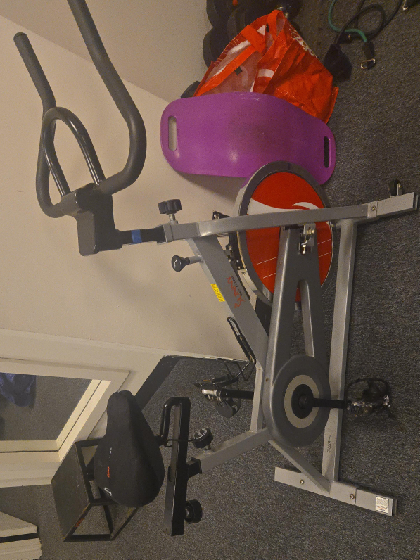 Sunny Health & Fitness Exercise Bike thumbnail
