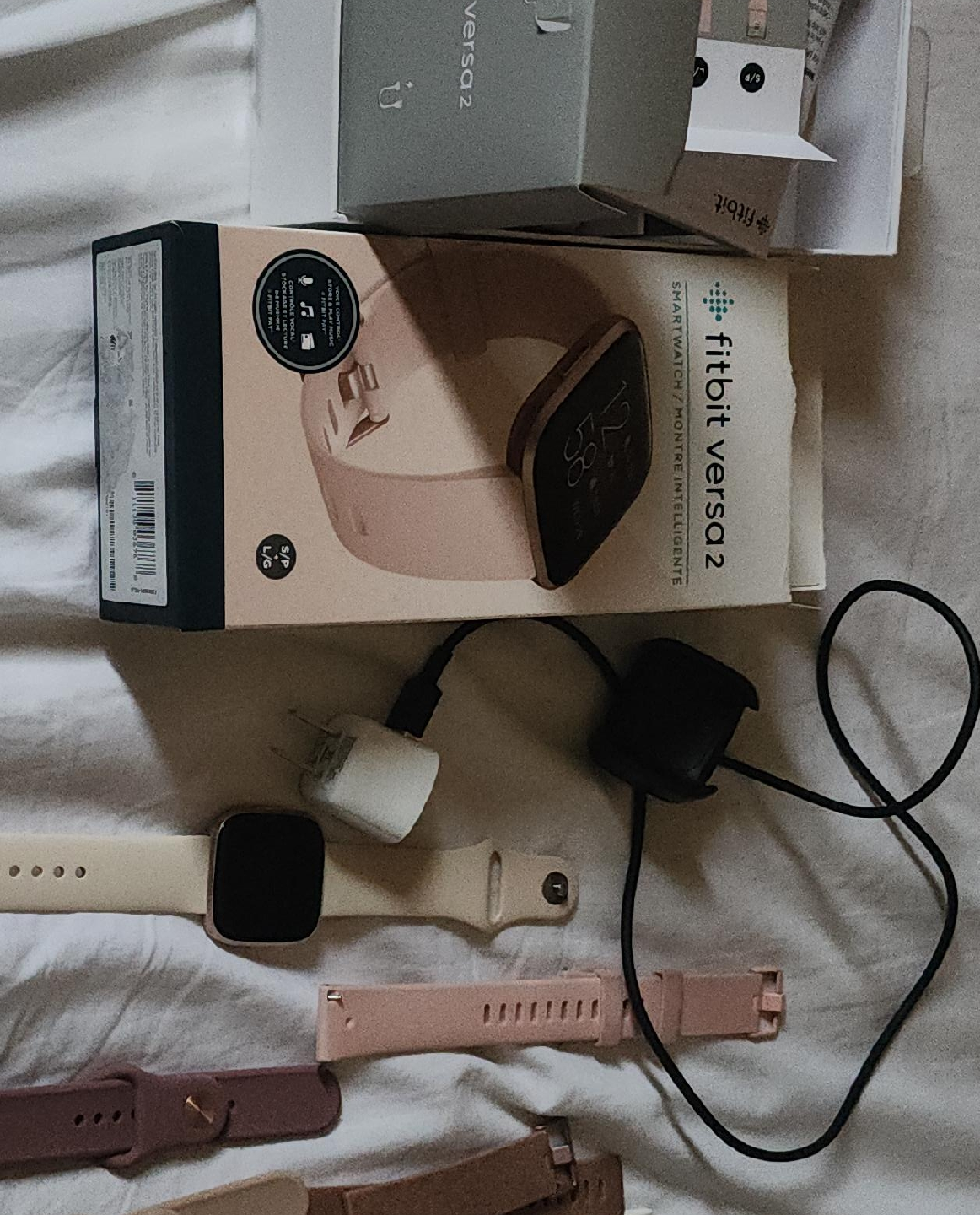 Fitbit Versa 2 Smartwatch with Extra Bands