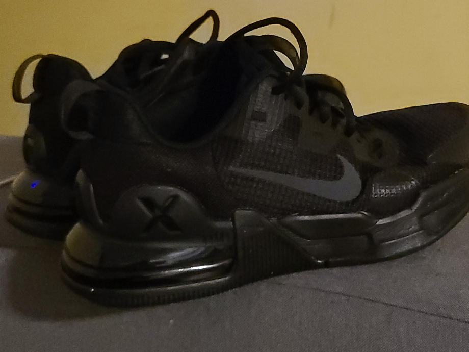 Nike Air Max Impact 4 - Black thumbnail