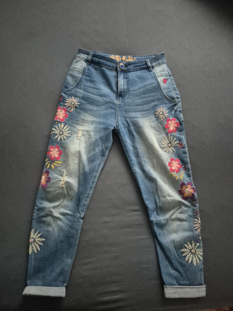 Floral Embroidered Denim Jeans thumbnail