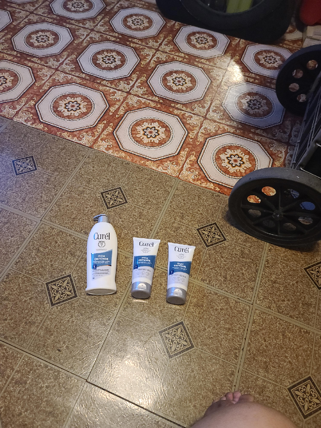 Curél Itch Defense Lotion Set thumbnail