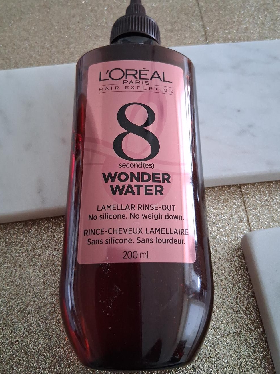 L'Oréal 8 Second Wonder Water Hair Treatment thumbnail