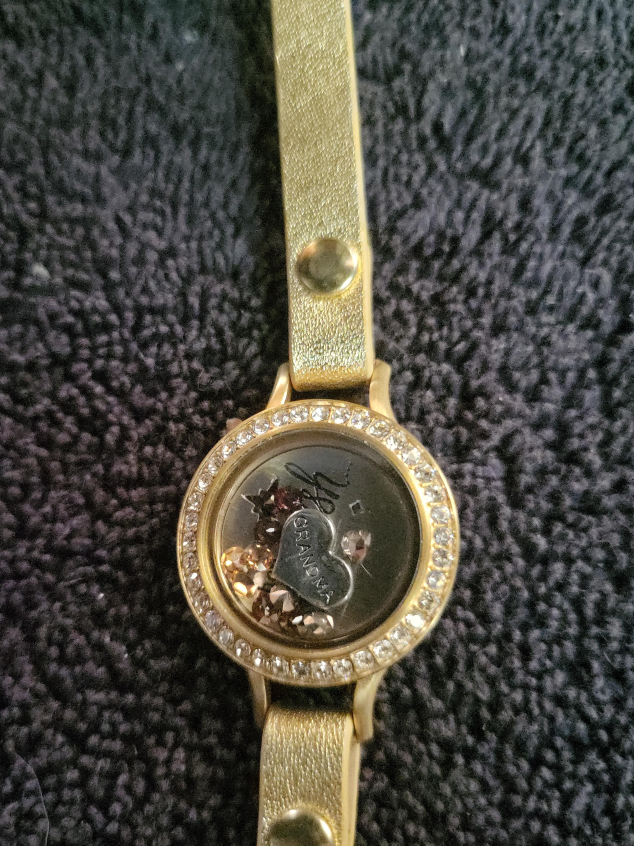 Origami Owl Gold Locket Bracelet thumbnail