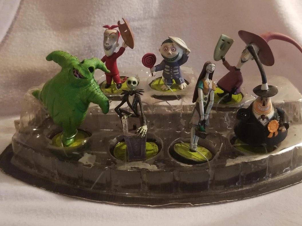 Nightmare Before Christmas Figurine Set thumbnail