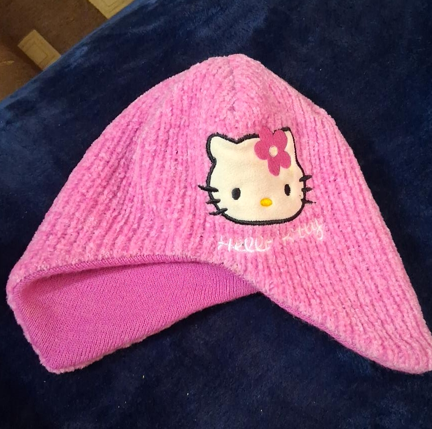 Hello Kitty Pink Beanie thumbnail