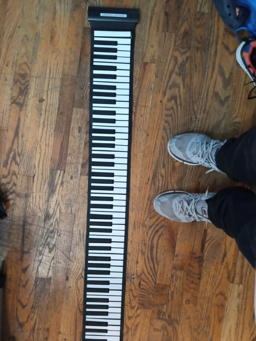 USB Roll Up Piano thumbnail