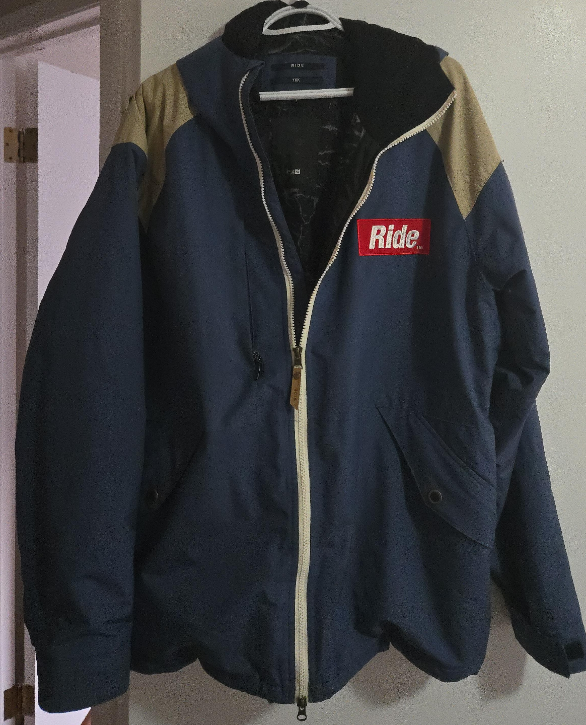 Ride Snowboarding Jacket thumbnail