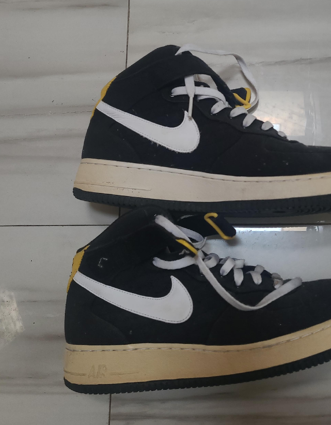 Nike Air Force 1 High - Black/White thumbnail